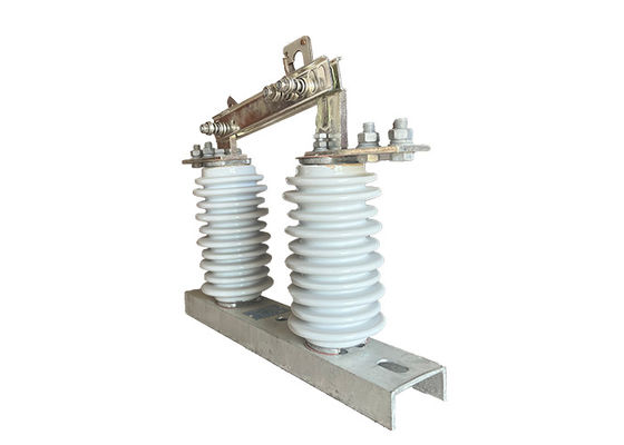 مفتاح العزل عالي الجهد 24kV 700Pa للنظام الكهربائي مفتاح فصل الطاقة المتغيرة المرحلة الواحدة