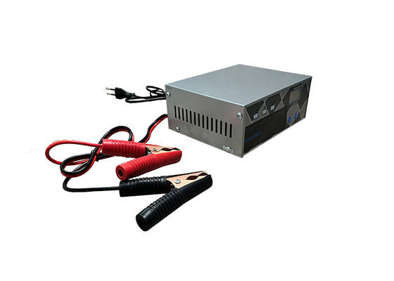 شاحن بطارية السيارات الذكية 260W يدوي قابل للتعديل AGM القفز بدء شاحن بطارية السيارة المحمول مع اللون الفضي
